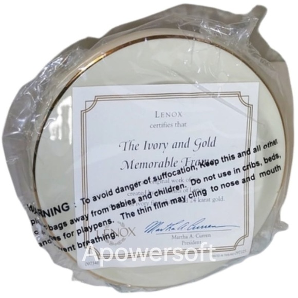 Picture frame - Picture 2 of 8